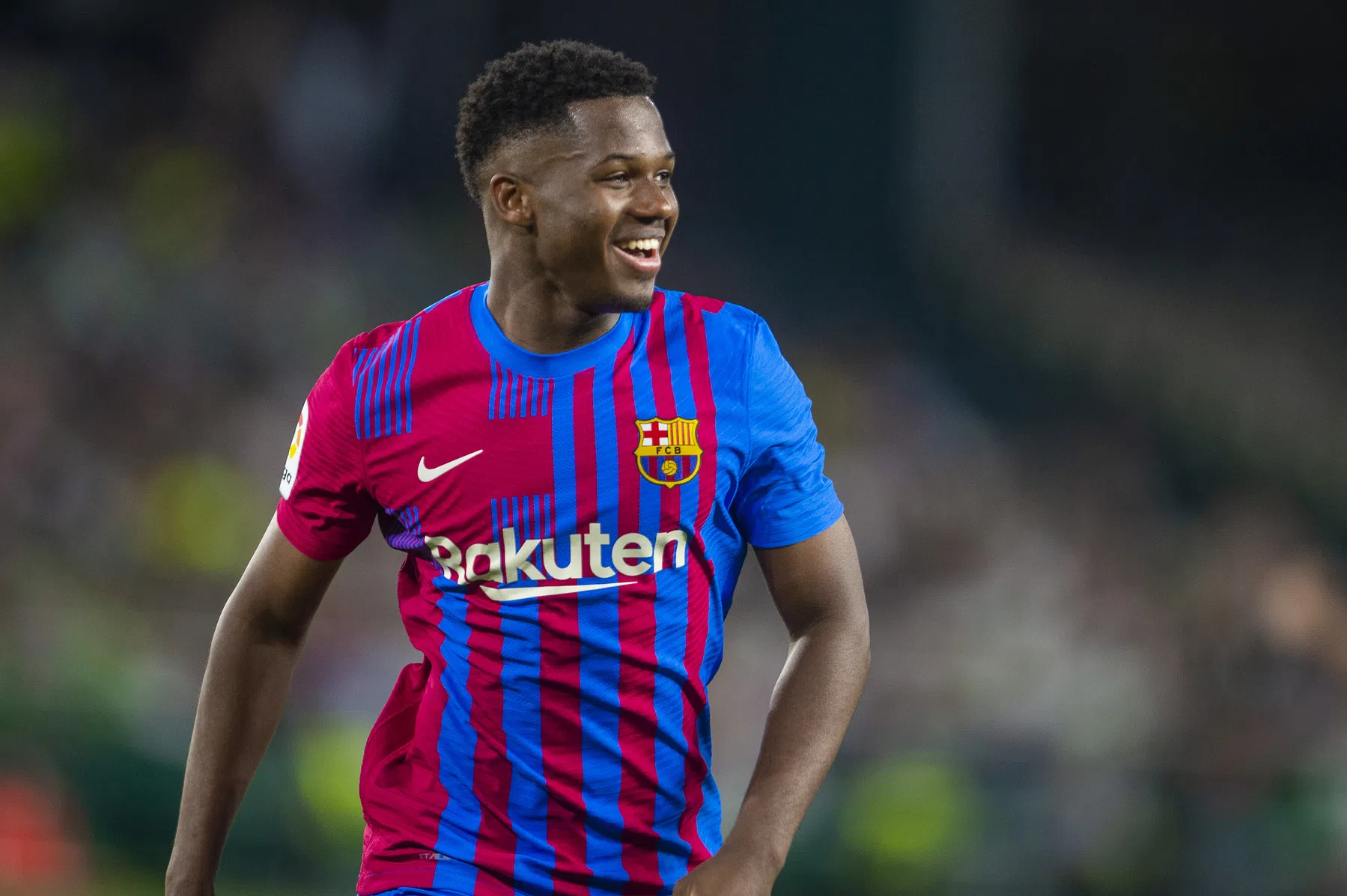 Ansu Fati reageert op geruchten over PSG en bespreekt 'erfenis' van Messi