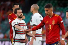 Thumbnail for article: Spanje laat zege glippen na entree zeldzame bankzitter Ronaldo