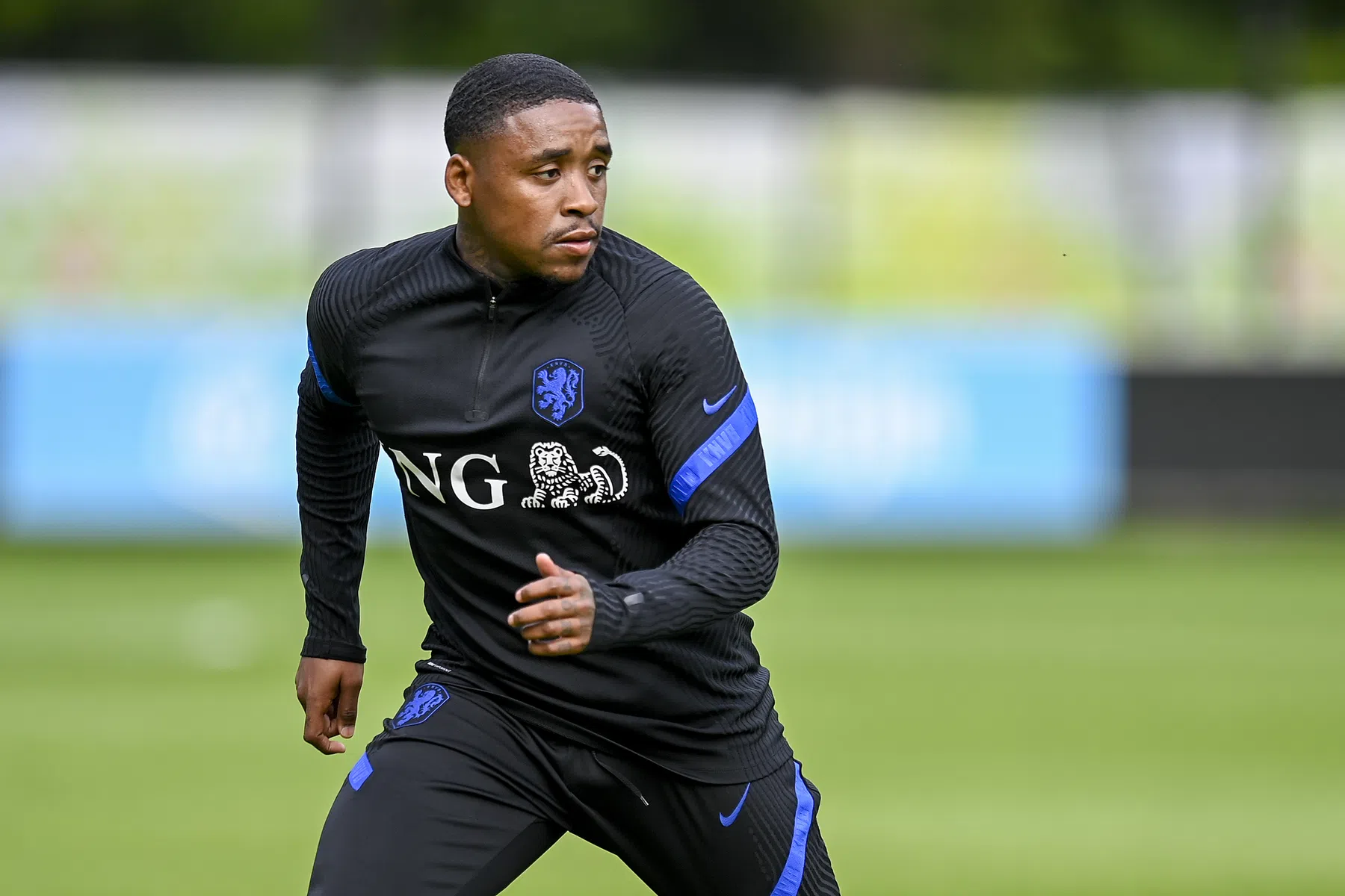 Ajax maakt opnieuw werk van Bergwijn