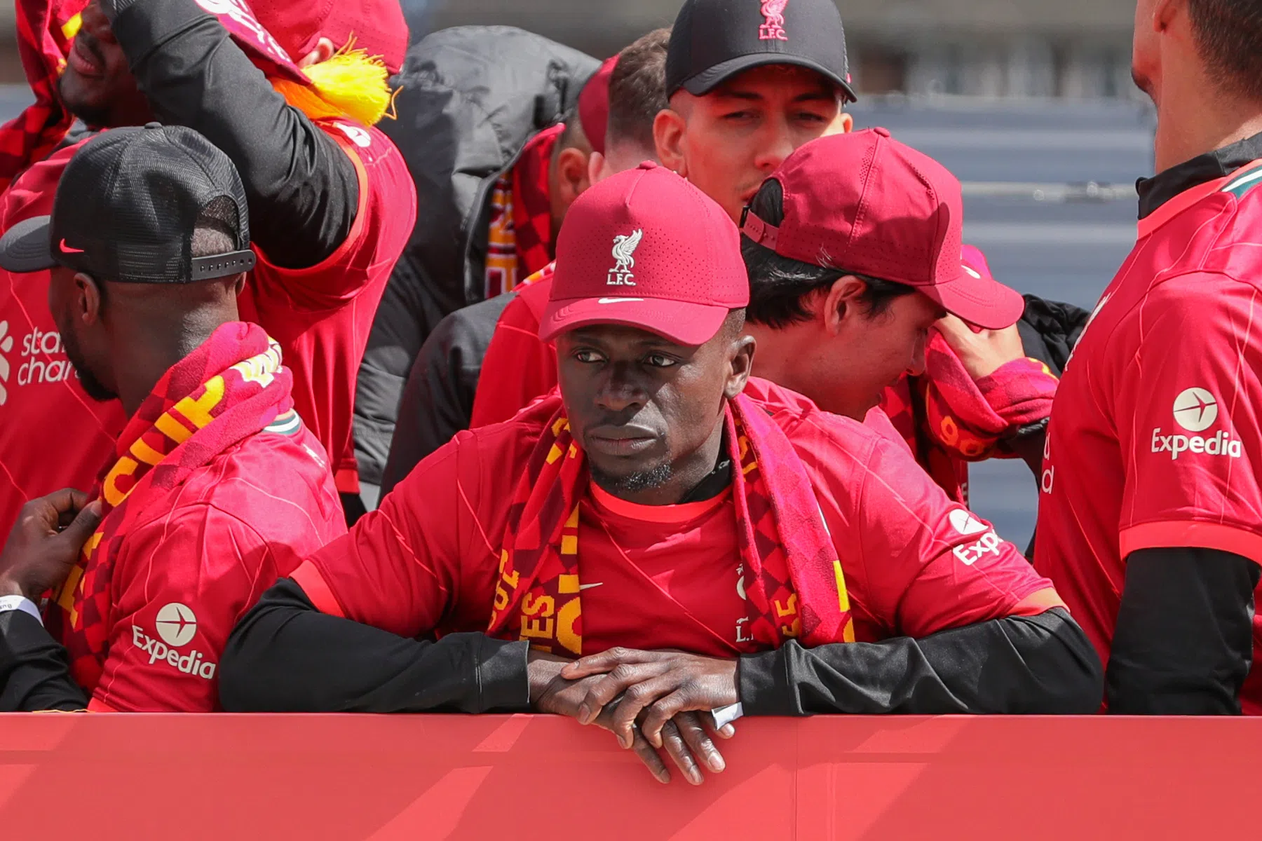 Mané knipoogt: 'Zestig tot zeventig procent wil dat ik wegga, oké'