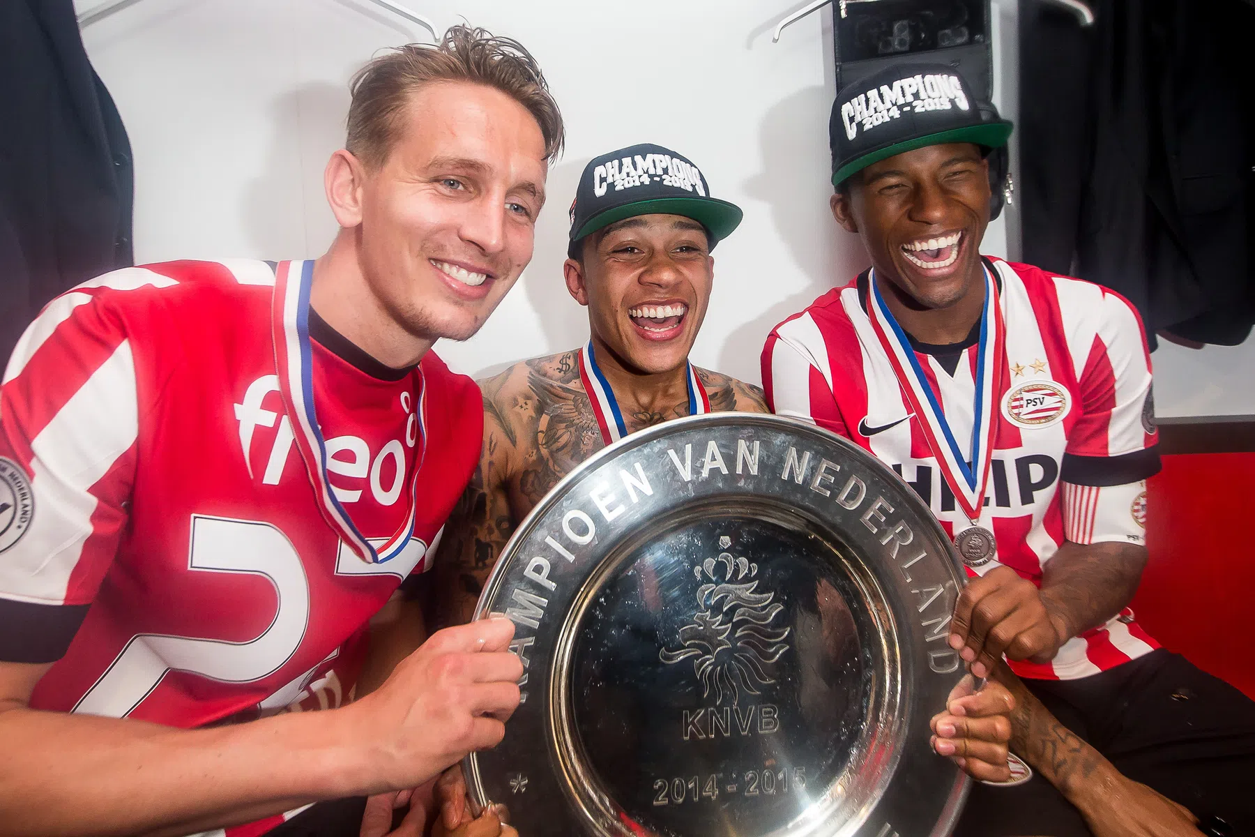 Van der Kuijlen, Ronaldo of toch Memphis? PSV komt met Walk of Fame