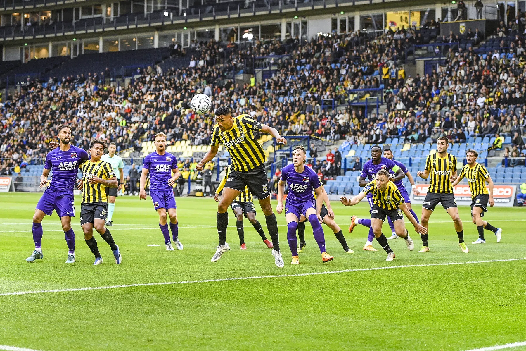 Onzekerheid troef: toekomst Vitesse is omgeven door vraagtekens
