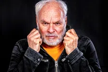 Thumbnail for article: 'Noa Lang gaat slagen bij AC Milan, ze hebben daar hun nieuwe Zlatan'