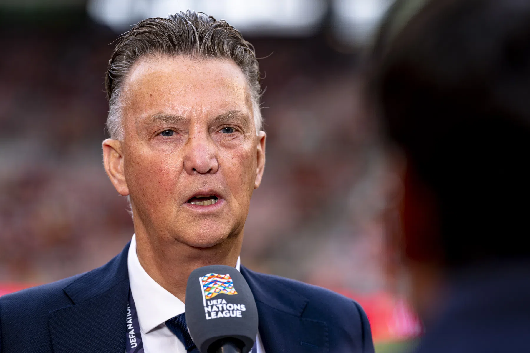 Van Gaal geeft uitleg over zijn opstelling: 'Nee, dit is geen B-ploeg'