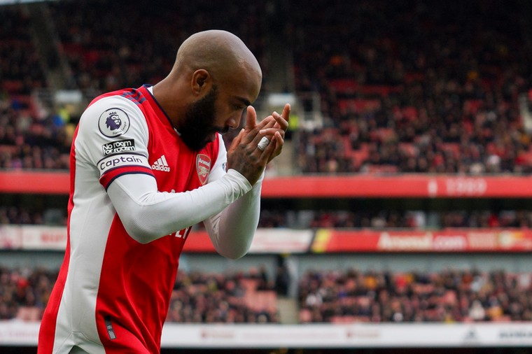 Bosz heeft met Lacazette nieuwe topspits in handen