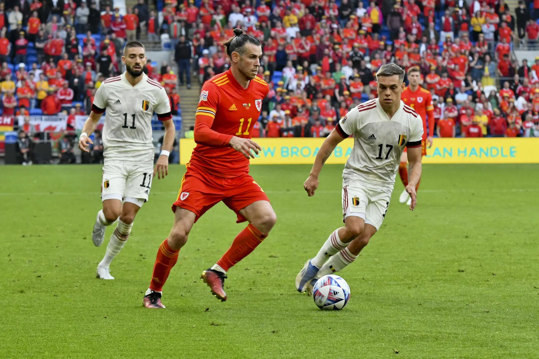 Goed nieuws voor Oranje: angstgegner Wales snoept België punten af