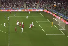 Thumbnail for article: Tadic levert heerlijke assist, Ajax reageert 'gapend' 