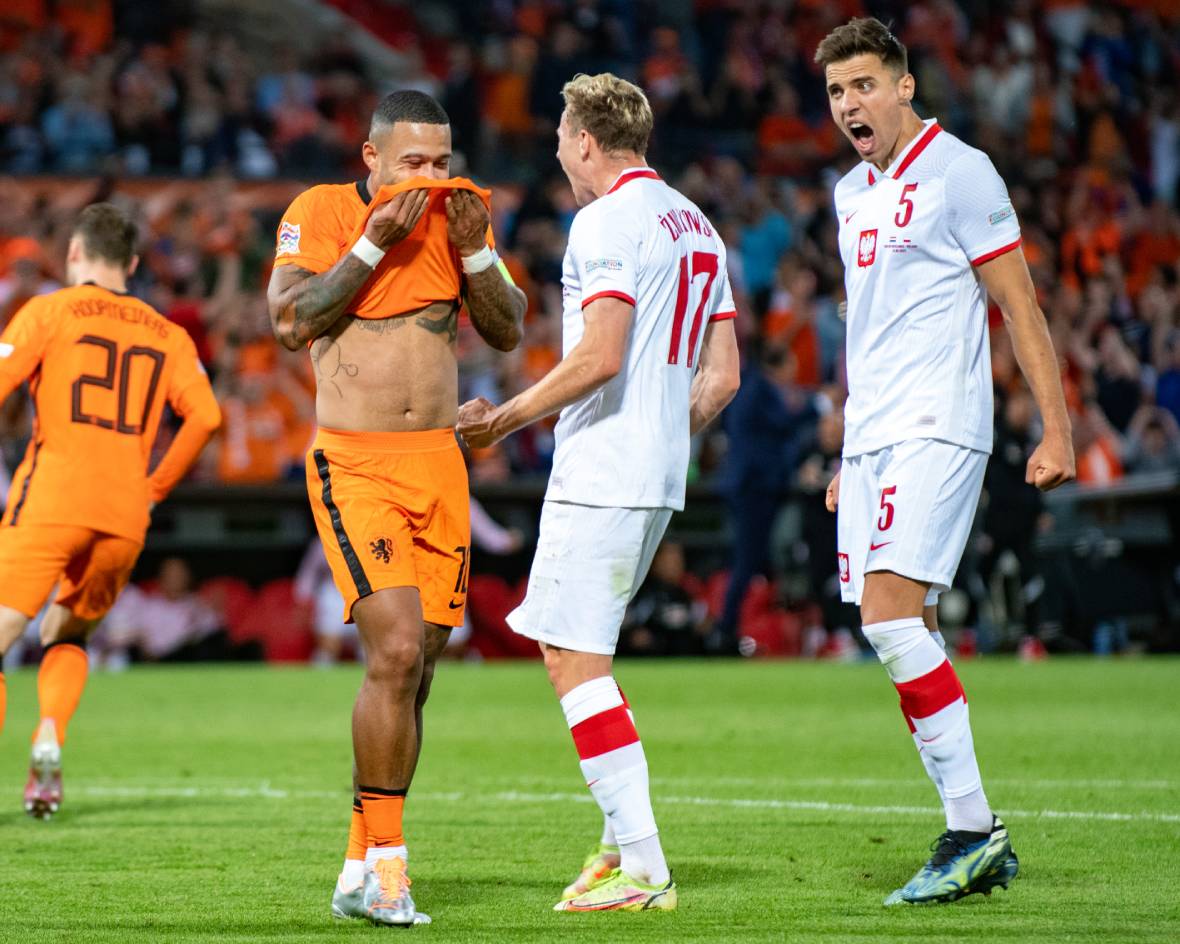 Negatieve Oranje-primeur Memphis: 'Dramatische avond voor zo'n topspeler'