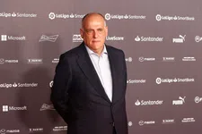 Thumbnail for article: Barça verre van bankroet: 'Het is een geldmachine'