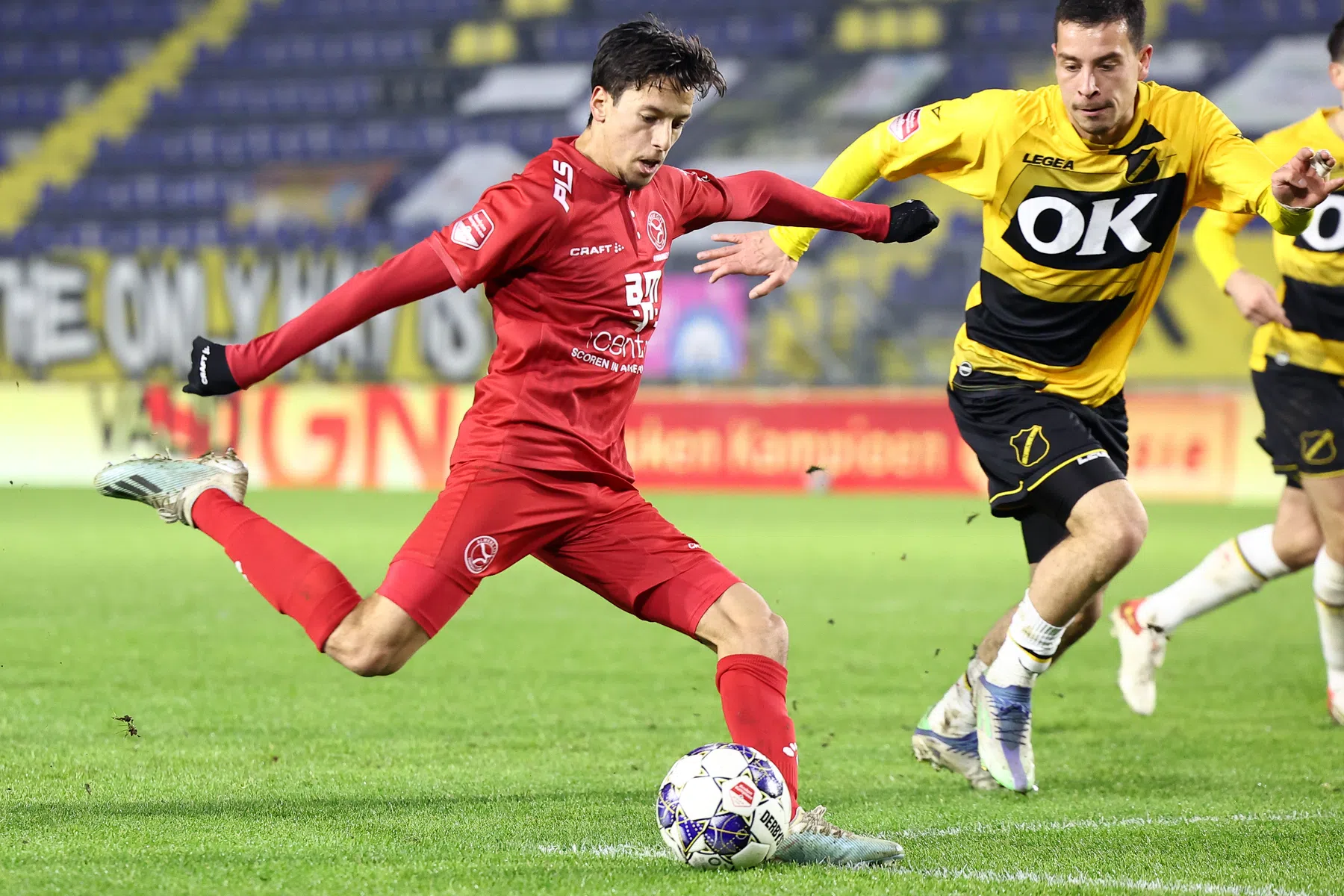 FC Den Bosch ziet een Ahannach gaan en komen