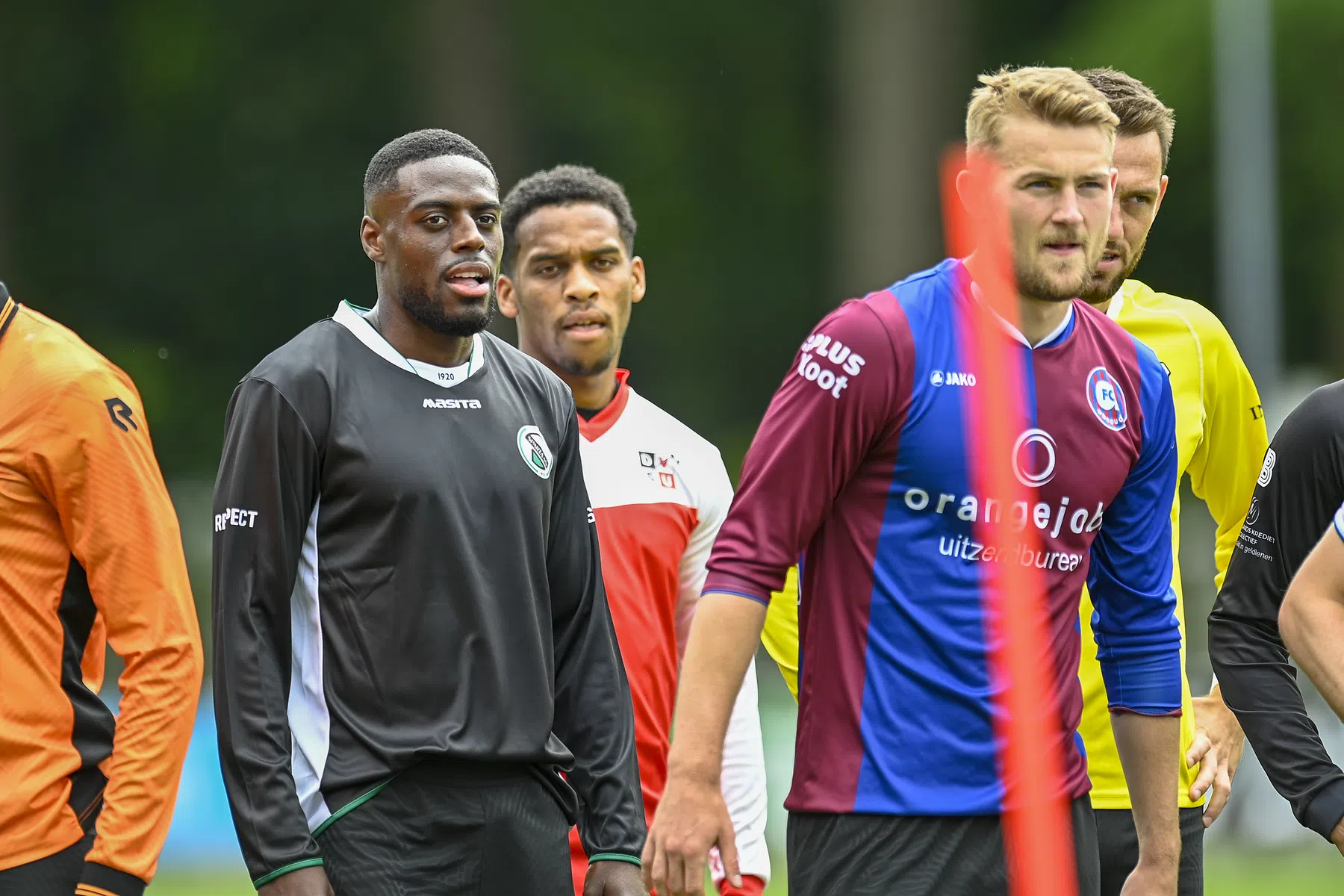 Tien nieuwe namen bij Oranje: basisplek voor Martins Indi en Janssen