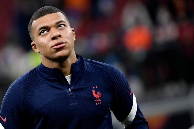 Mbappé reageert op onthulling voorzitter Franse bond