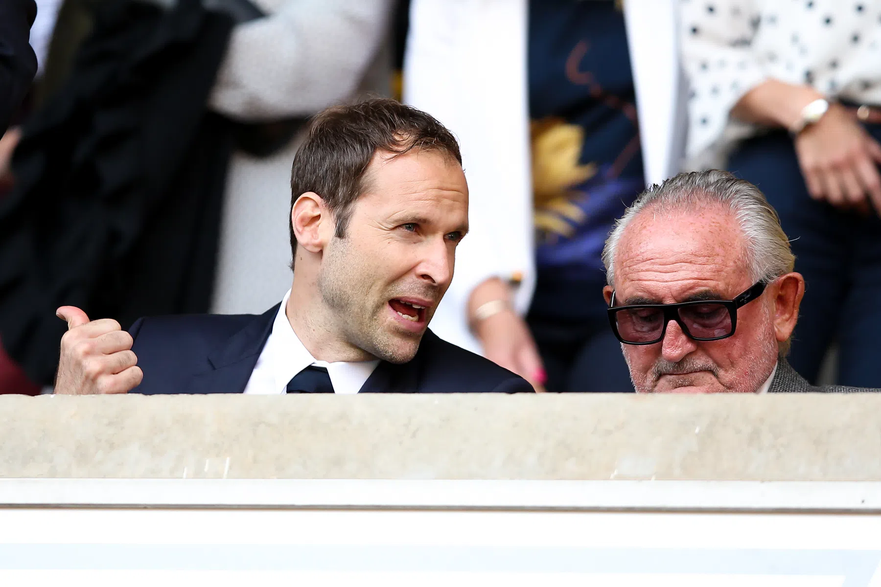 Boehly drukt zijn stempel bij Chelsea: exit Cech, naam Maxwell valt