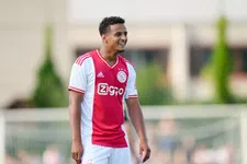 Thumbnail for article: Ihattaren blinkt uit in de 'Ziyech-rol' bij Ajax: 'Het spektakel komt van hem'