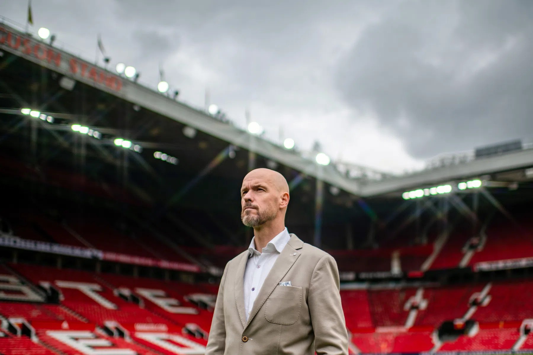 Drie kenners over start Erik ten Hag: 'Hij komt binnen als grote meneer'