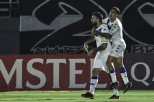 Thumbnail for article: Staande ovatie voor Pratto na bijzonder affiche in Copa Libertadores 