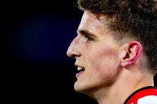 Thumbnail for article: Hoe Van Nistelrooij Til overtuigde van PSV-transfer: 'Alles straalt klasse uit'