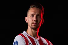 Thumbnail for article: Luuk de Jong fit en hongerig terug: 'Bij PSV moeten ze altijd het hoogste eisen'