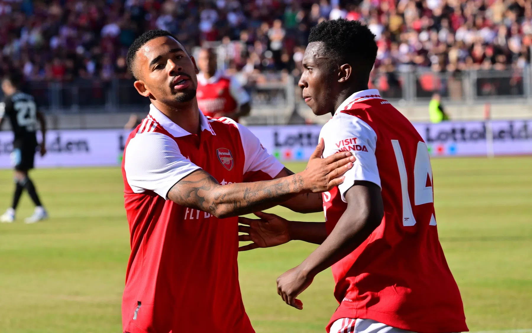 Scoren na 85 seconden: Gabriel Jesus geeft meteen visitekaartje af