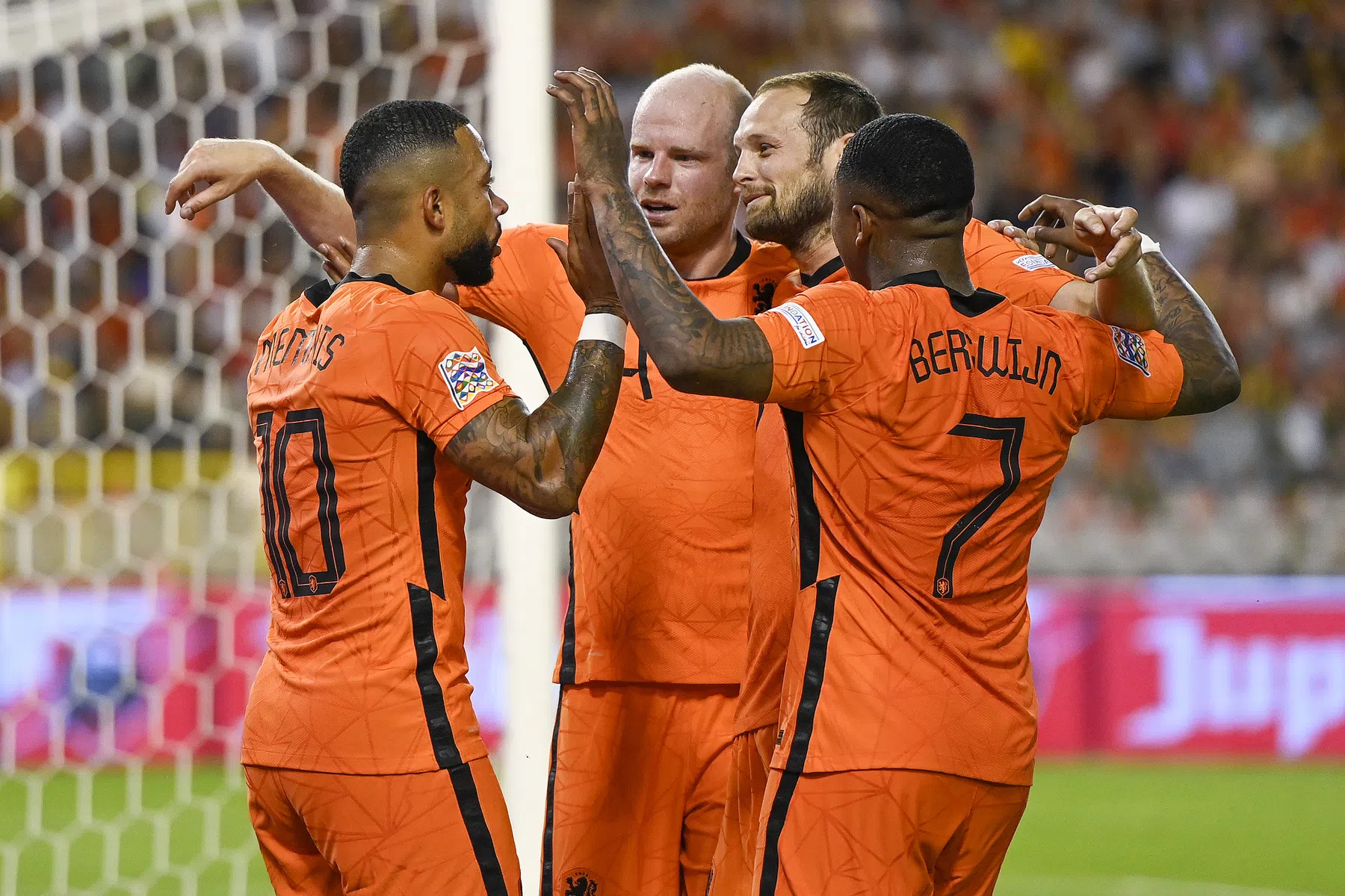 Blind grapt over Bergwijn: 'Hebben hem een beetje gepusht'