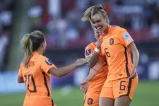 Thumbnail for article: Roord prijst vechtlust Oranje Leeuwinnen: 'Zat een beetje geluk bij'