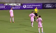 Thumbnail for article: Zoon Beckham steelt de show en neemt handelsmerk van vader over