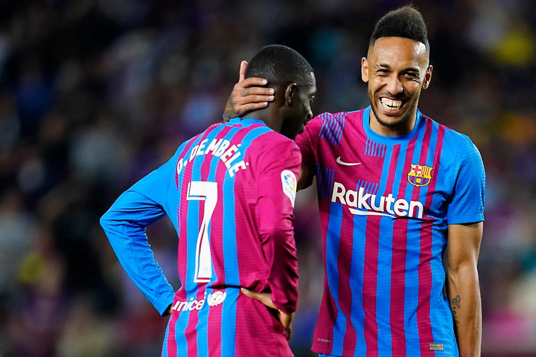 Barcelona beëindigt ellenlange soap en geeft 'superaanval' steeds meer vorm