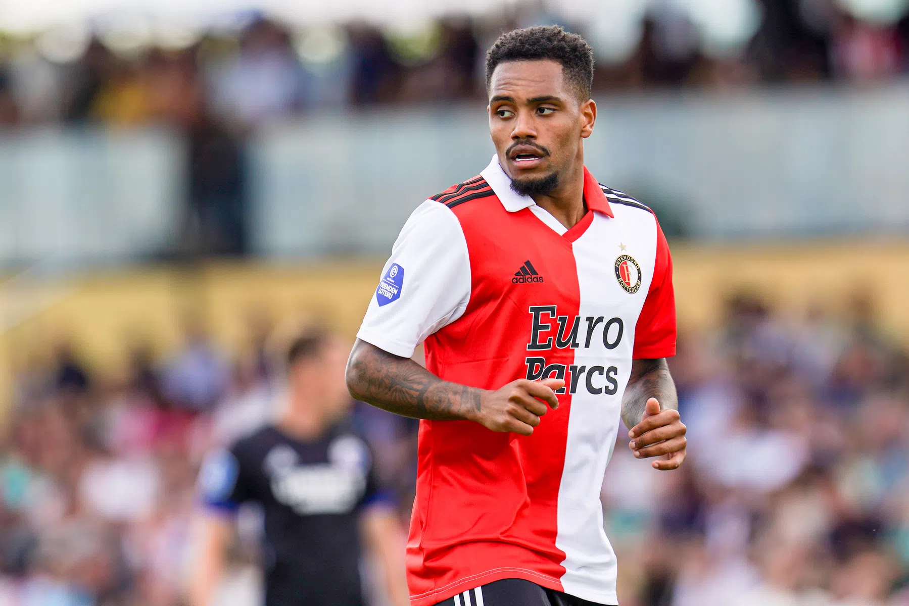 Danilo heeft grote plannen bij Feyenoord: 'Ik zie geen niveauverschil met Ajax'