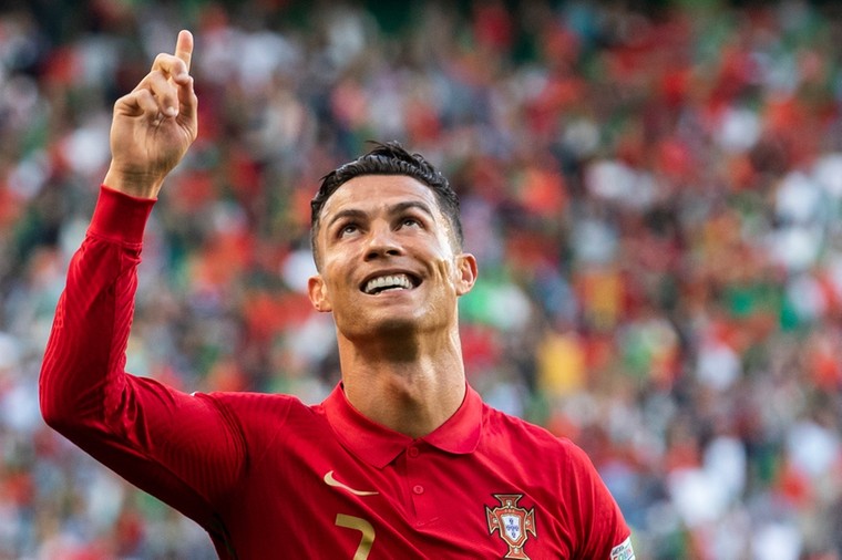 'Ronaldo krijgt duizelingwekkend bod om Ten Hag en Europa te verlaten'
