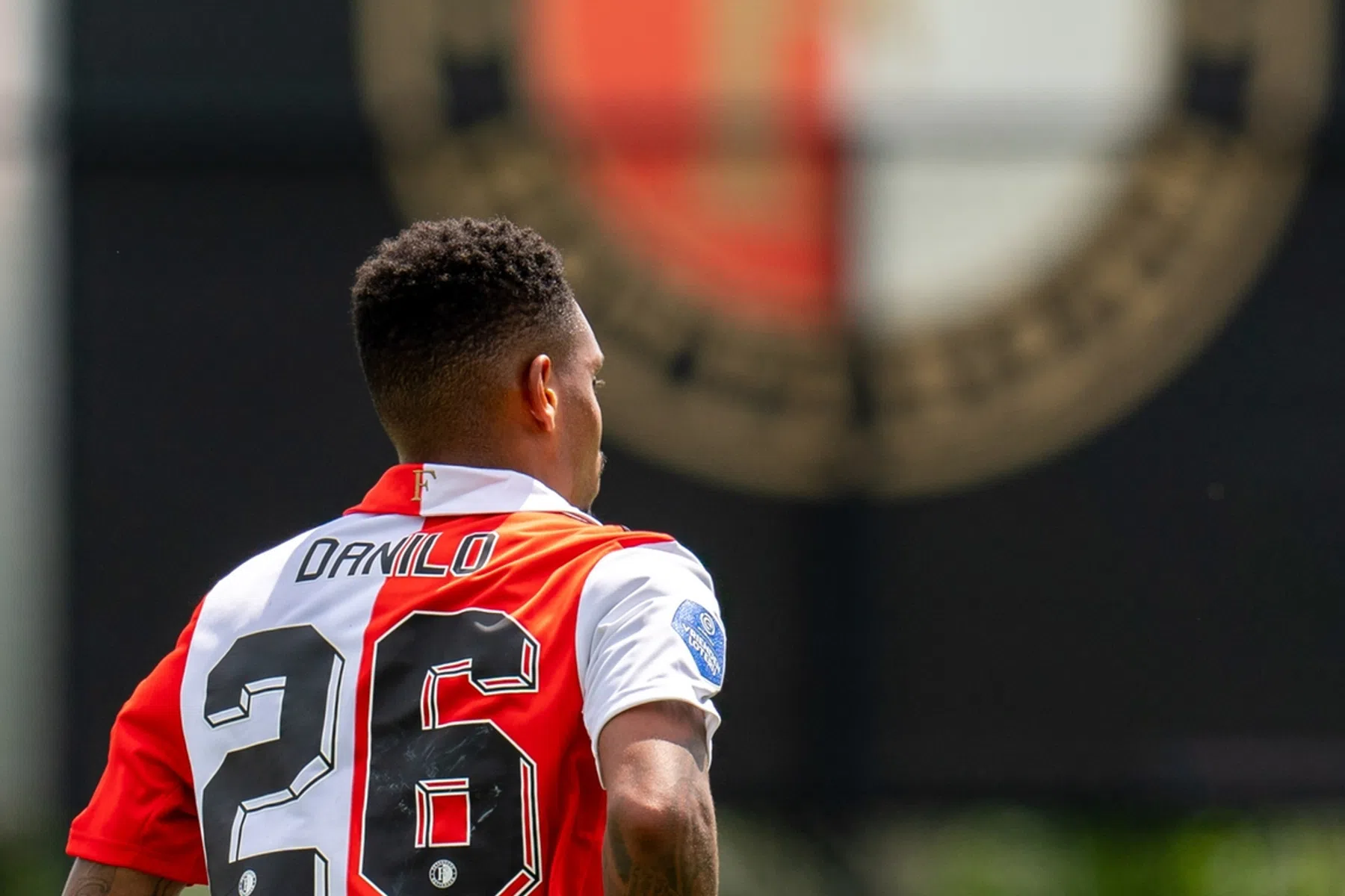 Feyenoord doet tweetal een plezier met rugnummerwissel