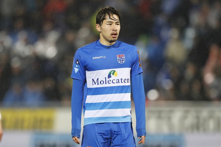 Nakayama gaat na vertrek bij PEC Zwolle op promotiejacht