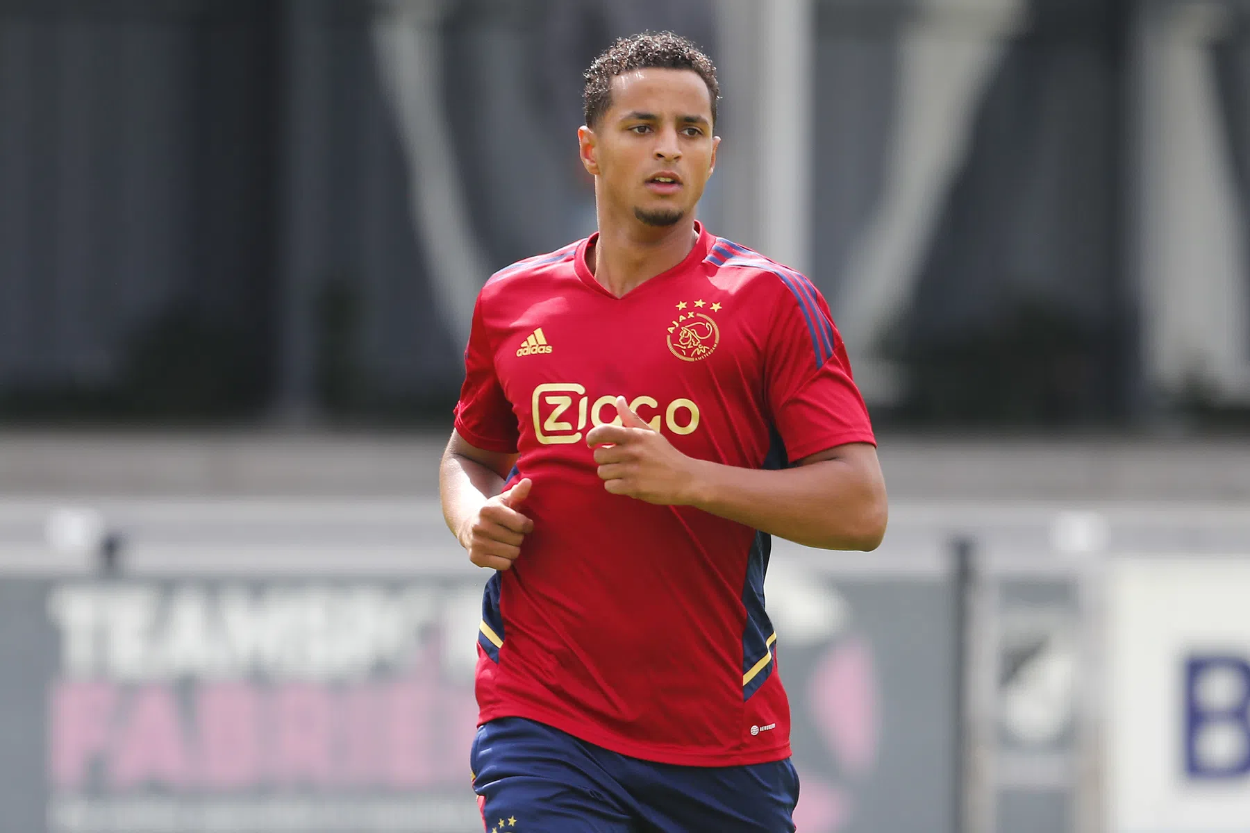 Ajax gaat zonder Ihattaren naar Oostenrijk