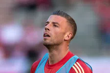 Thumbnail for article: Van Bommel stuurde Alderweireld geregeld sms'je