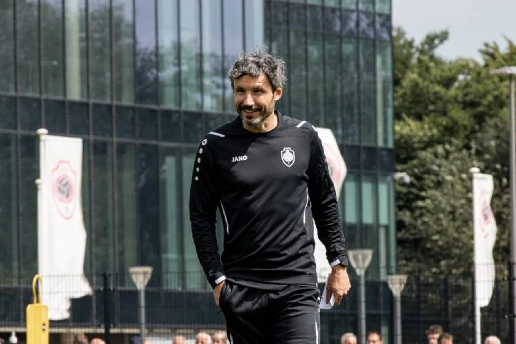 Eerst de titel, dan Europa: Van Bommel en Overmars en de enorme ambitie bij Antwerp 