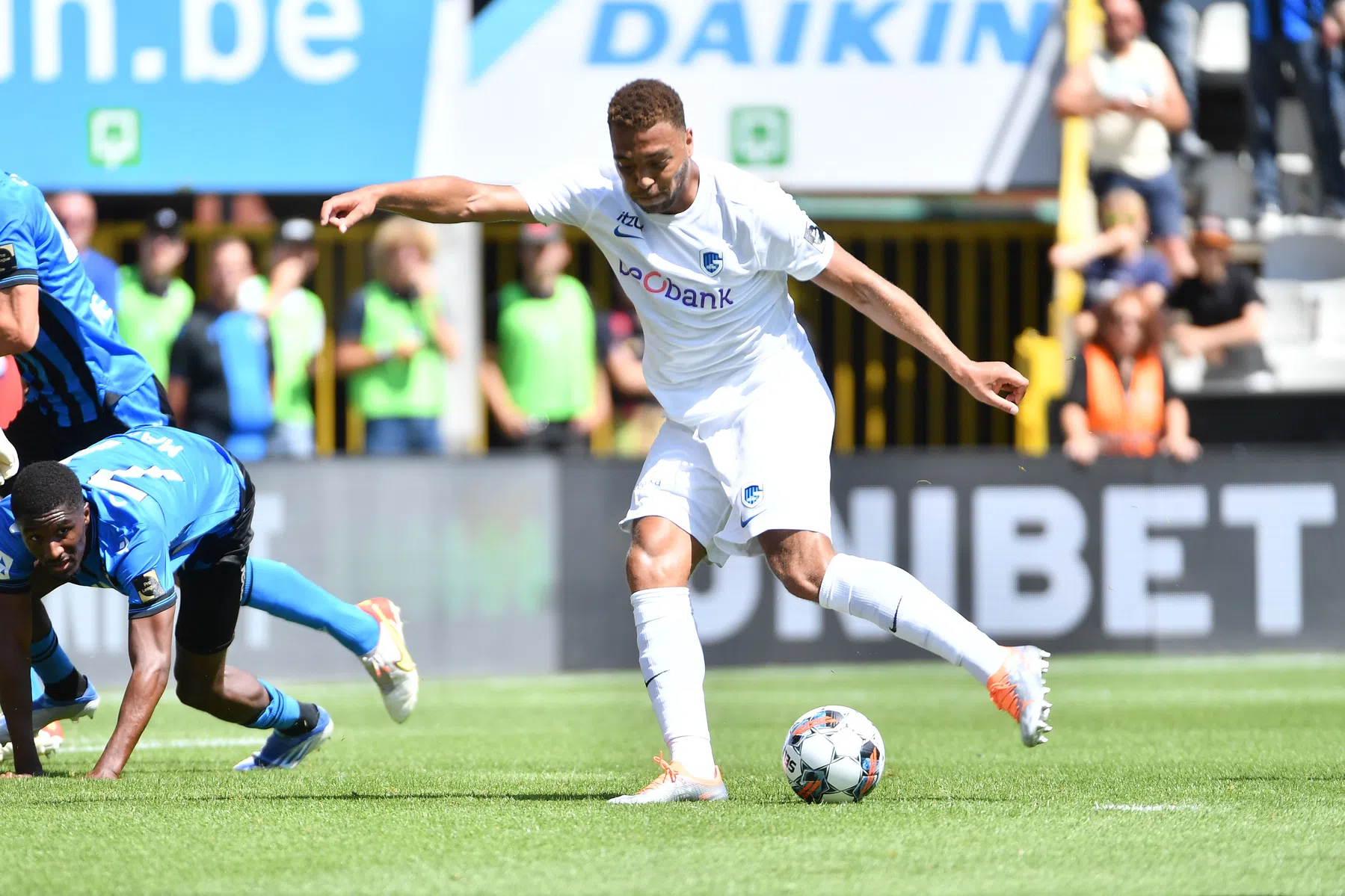 Dessers heeft niet lang nodig voor eerste goal van nieuwe seizoen