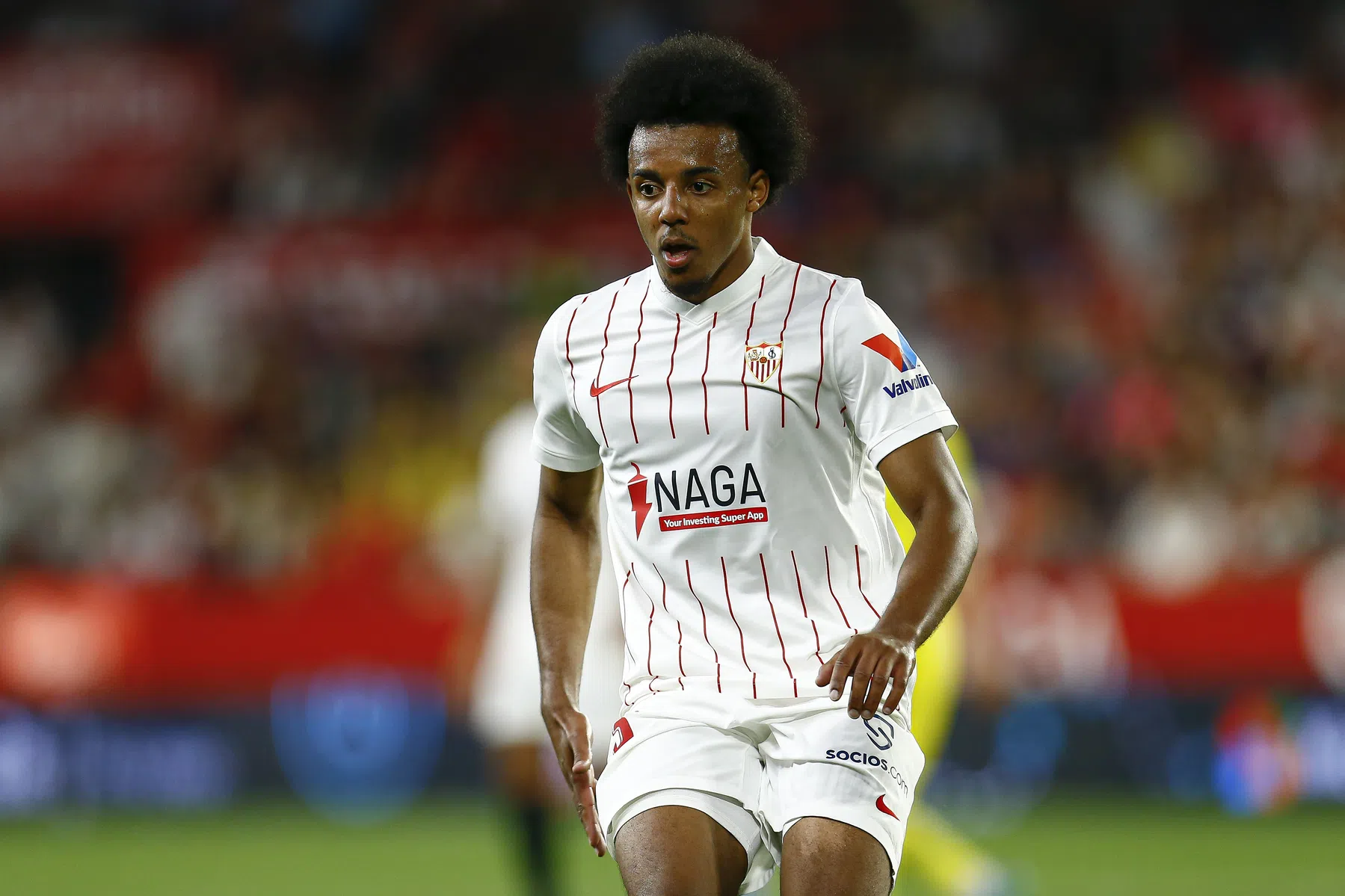 Barcelona heeft weer beet en tilt transferuitgaven naar 150 miljoen