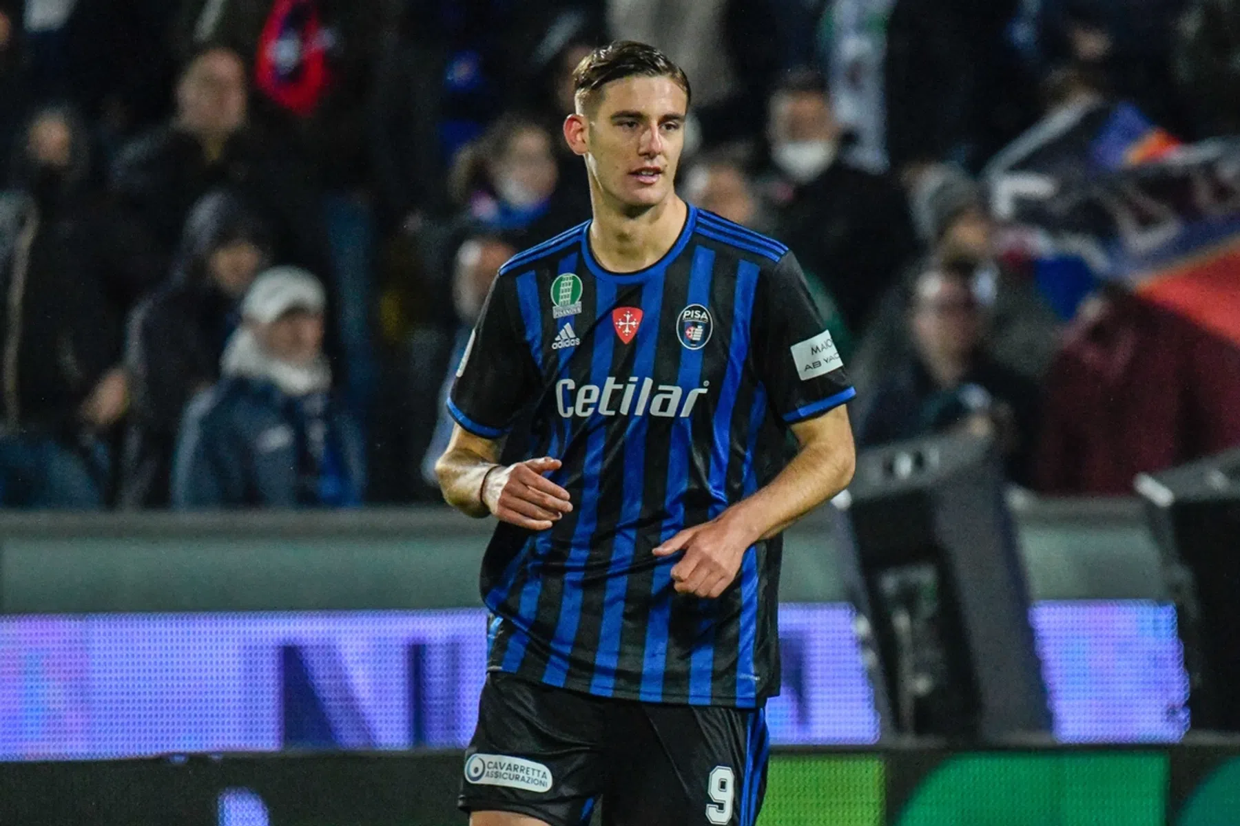 'Ajax meldt zich plots': wordt dit de langste veldspeler van de Eredivisie?