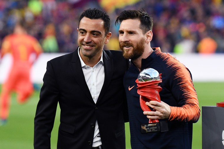 Xavi opvallend openhartig over Barça-comeback Messi