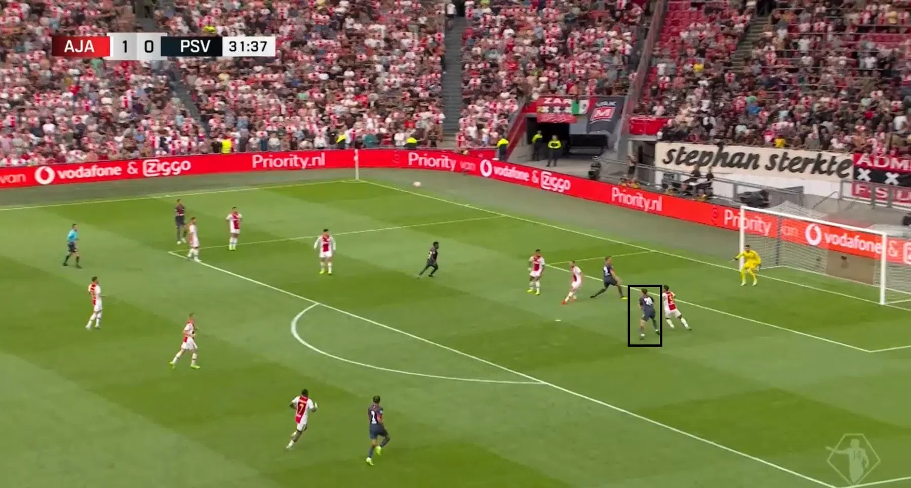 Guus Til doet alleen waar hij goed in is