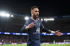 Thumbnail for article: Ongeduldige Neymar knapt nu ook lachend het vuile werk op bij PSG