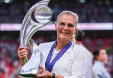 Thumbnail for article: Wiegman brengt Wembley tot waanzin: succes komt niet parttime