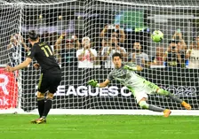 Thumbnail for article: Gekkigheid in de MLS: Bale tovert, Chiellini volleybalt