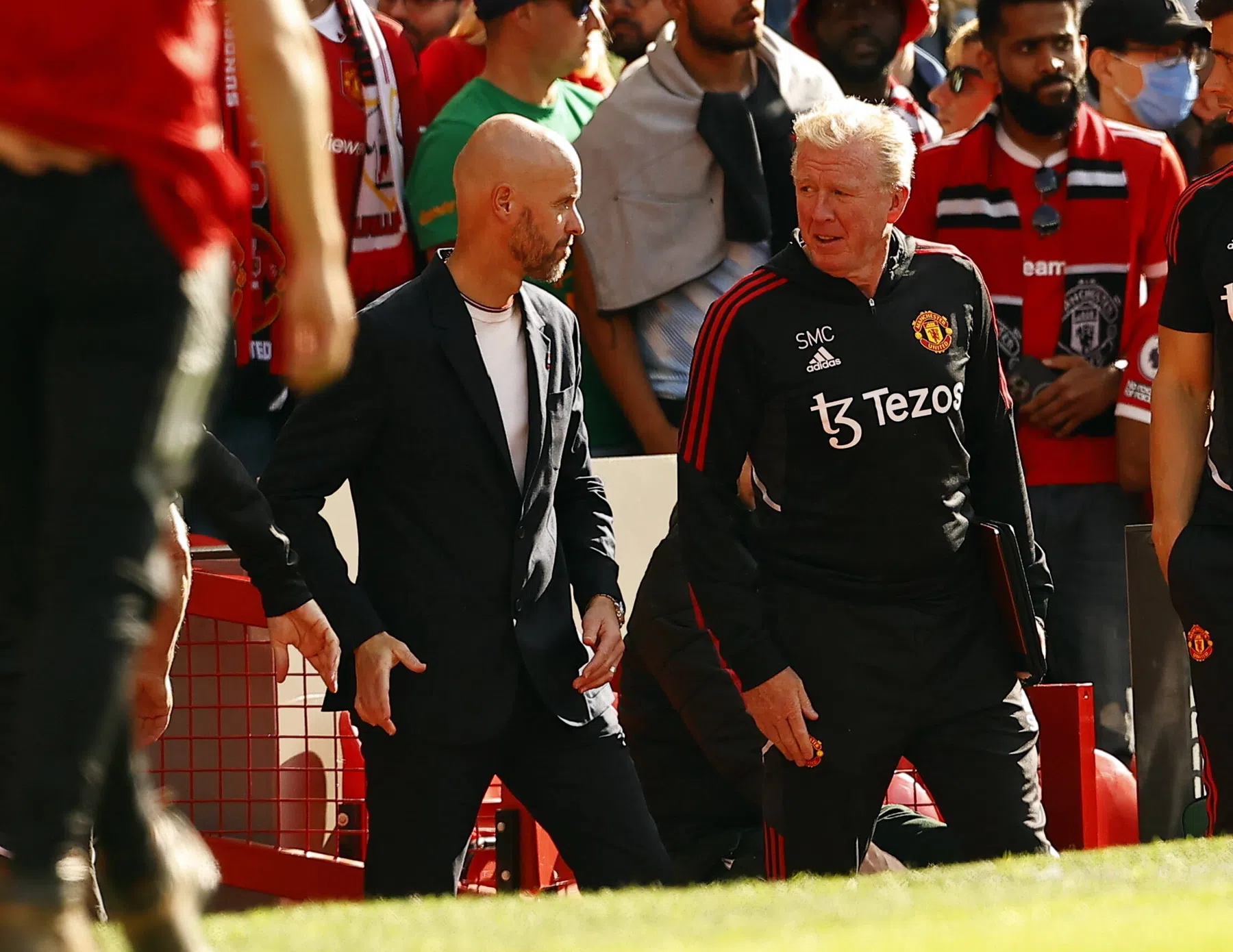Dramatisch debuut Ten Hag: Gross dompelt Manchester United in rouw