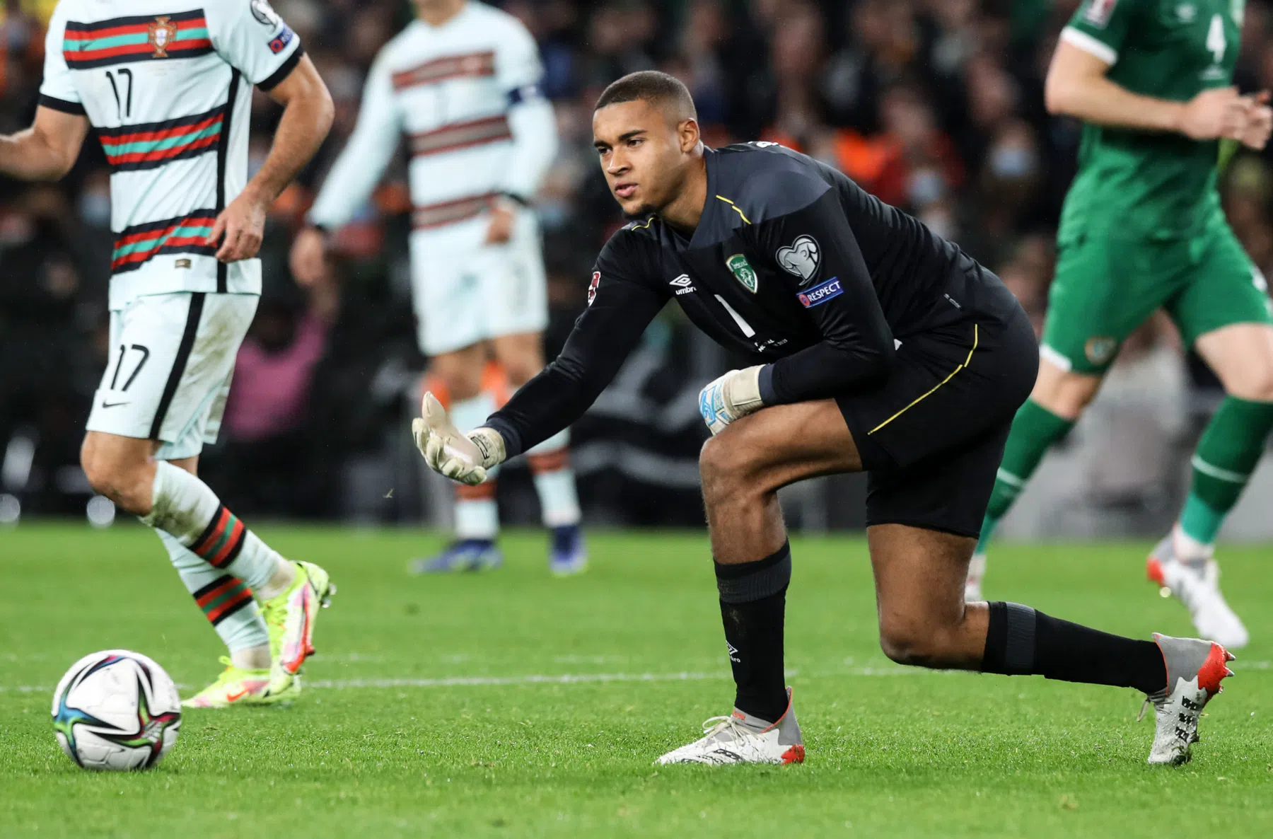 Het Ierse keeperstalent dat dankzij Edwin van der Sar op weg is naar de wereldtop