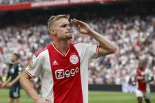 Thumbnail for article: Tweebenige Taylor dribbelt, scoort en pakt zijn kans bij Ajax 
