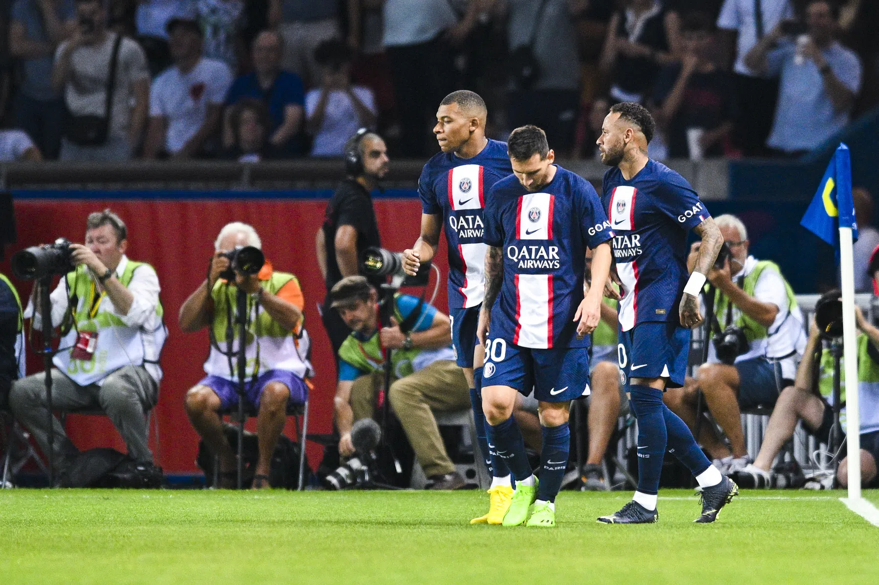 PSG grijpt in om escalatie tussen Neymar en Mbappé te voorkomen