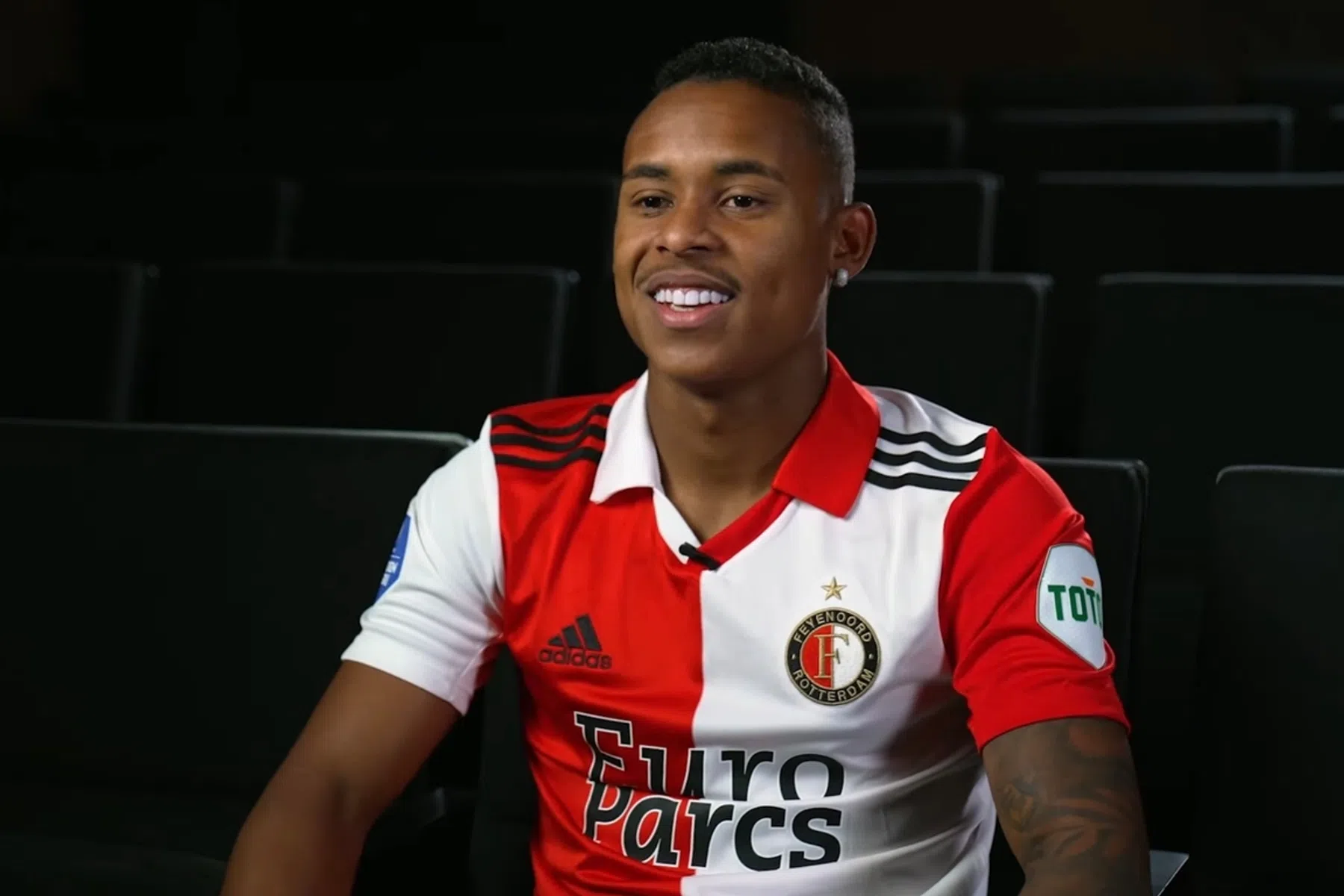 Paixão heeft nu al een vriend bij Feyenoord: 'Hij had invloed op mijn komst' 