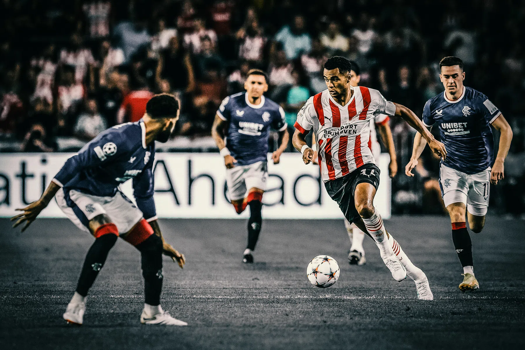 Vraagtekens bij intenties PSV: 'Gakpo stelt wederom teleur'