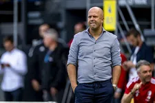 Thumbnail for article: Slot heeft na Europa League-loting direct een vraag voor Trauner
