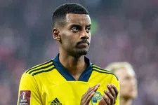 Thumbnail for article: Newcastle United breekt transferrecord voor Isak